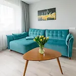 Gate Apartment *